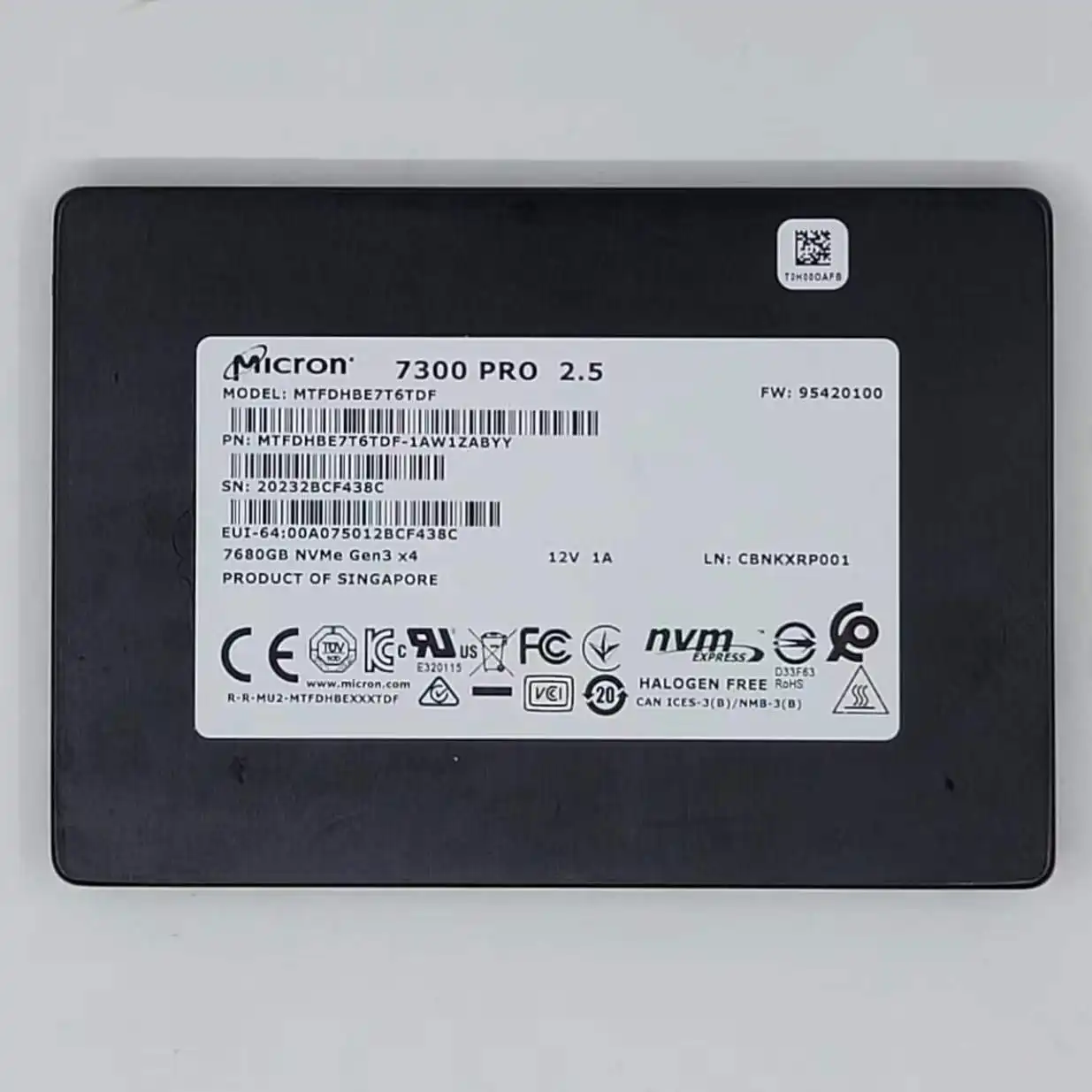 MTFDHBE7T6TDF - Micron 7300 Pro 7.68TB PCIe3 NVMe U.2 2.5'' SSD